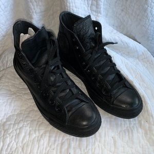 Black mono Converse Chunk Taylor All Star